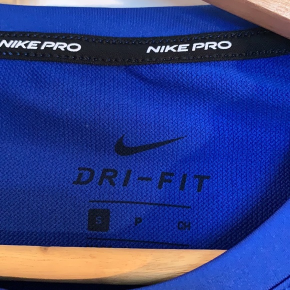 NIKE!! - Picture 3 of 11